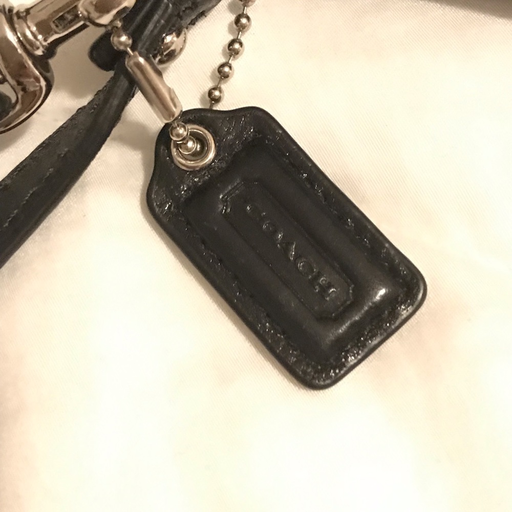 Coach wristlet - Picture 4 of 4